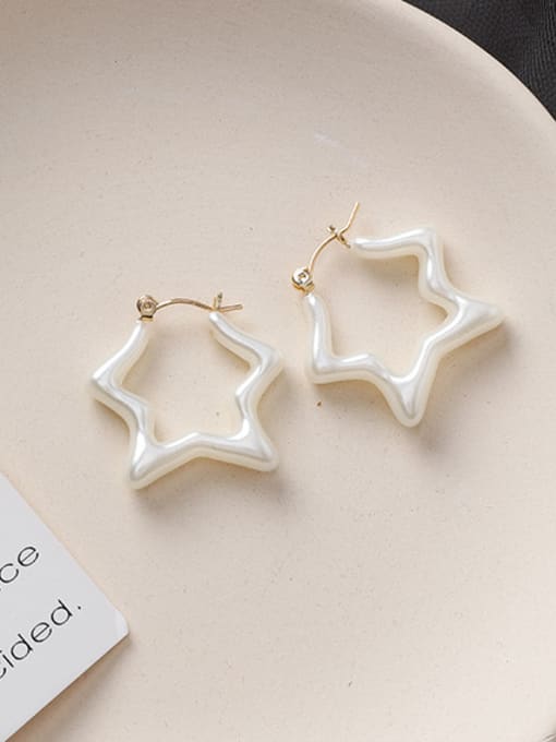Girlhood Alloy With Gold Plated Simplistic Star Clip On Earrings 1
