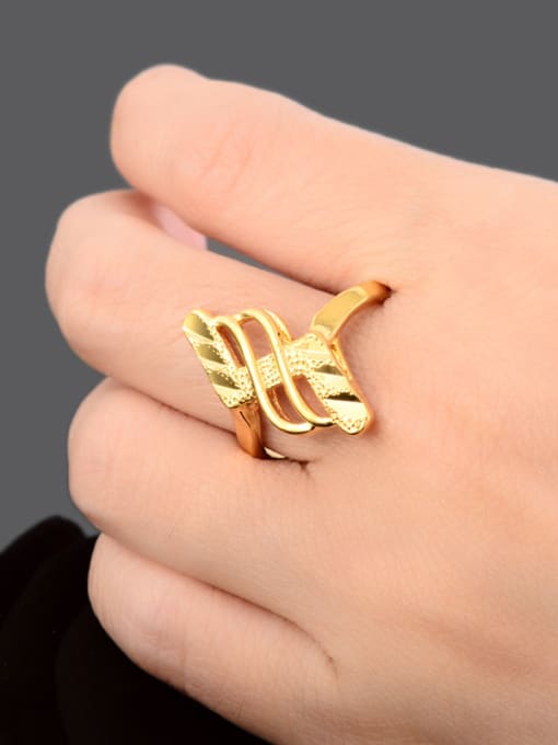 Yi Heng Da Exquisite 24K Gold Plated Twist Design Copper Ring 2