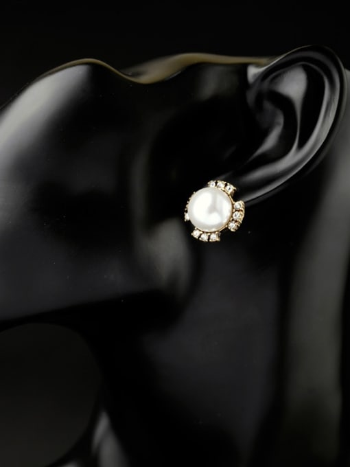 KM Artifical Pearls Small stud Earring 2