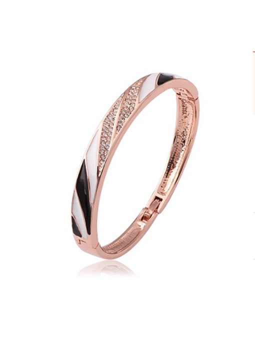 Rose Gold Rose Gold Round Shaped Zircon Bangle