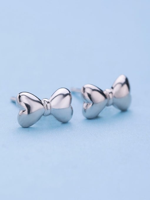 One Silver Women Exquisite Bowknot Shaped stud Earring 2