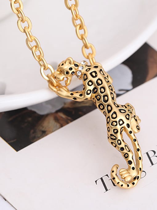 BESTIE Alloy Silver/Imitation-gold Plated Creative Leopard Two Pieces Jewelry Set 1