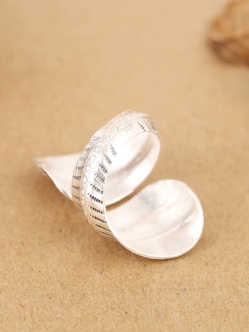 Peng Yuan Personalized Leaf-shaped Handmade Opening Ring 4