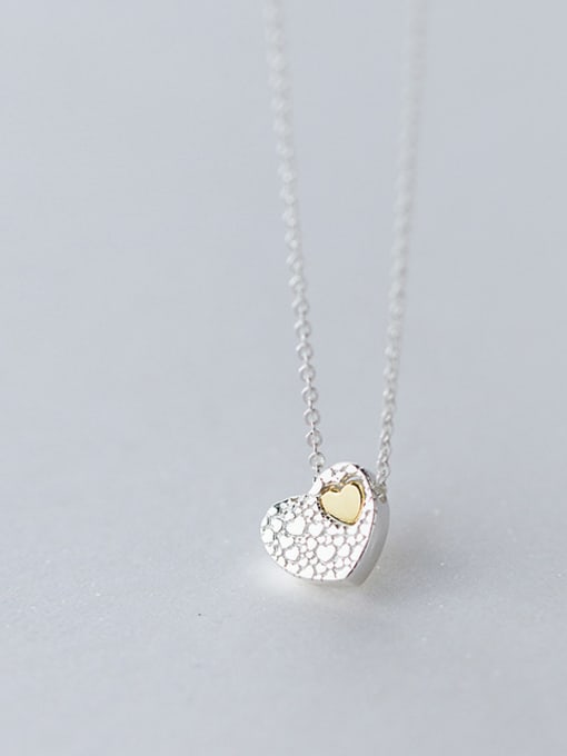 white Temperament Double Color Design Heart Shaped Necklace