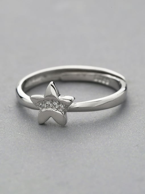 White Women Fresh Star Shaped Ring