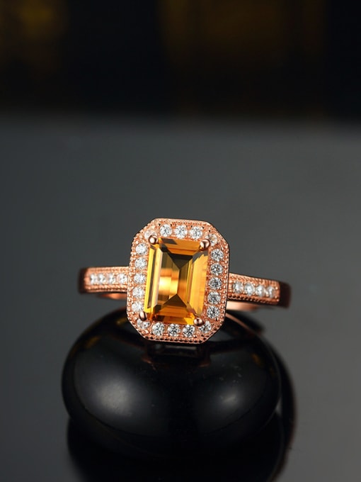 Deli Fashion Rectangular Crystal Zircon Engagement Ring 2