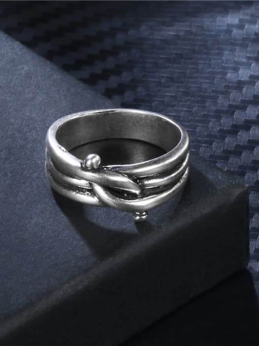Ronaldo Unisex Exquisite Silver Plated Geometric Shaped Ring 1