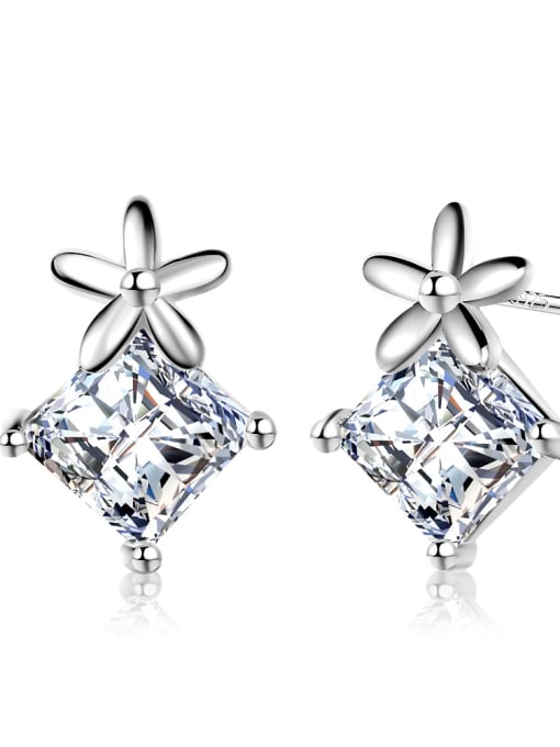 White Gold Temperament Small Exquisite Flower-shape Stud Earrings