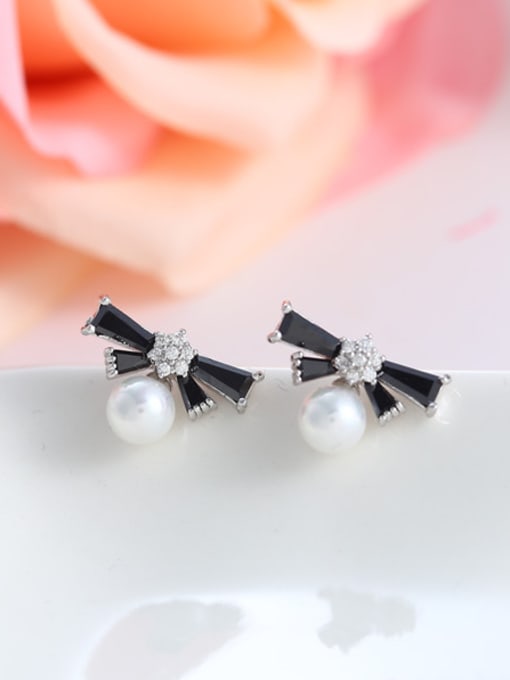 Black Simple Bowknot Artificial Pearl AAA Zirconias Stud Earrings