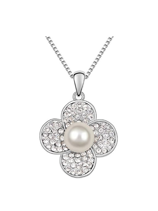 White Simple Tiny White Crystals-covered Flower Imitation Pearl Alloy Necklace