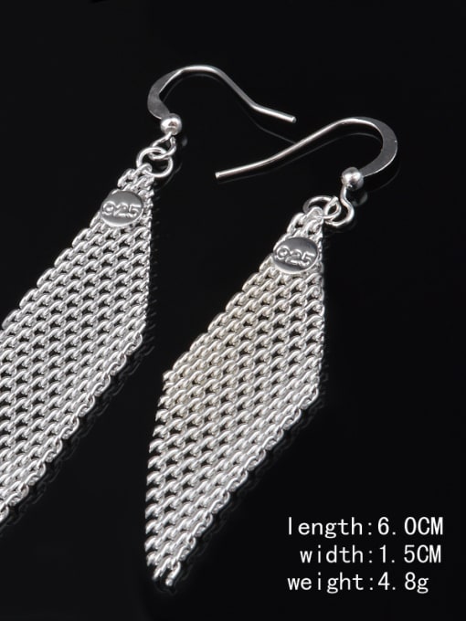 Ya Heng Diamond Shaped Hollow Design Drop Earrings 2