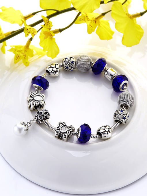 Silvery Blue Geometric Shaped Artificial Pearl Bracelet