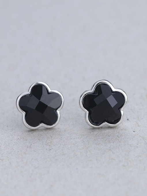 One Silver Black Flower Shaped Carnelian stud Earring