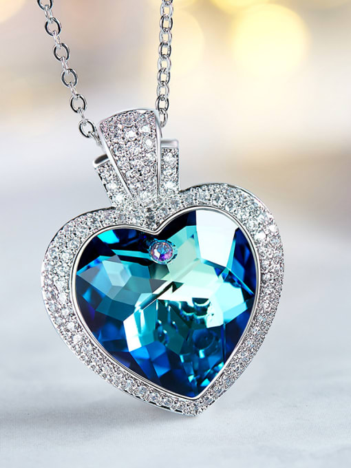 Blue austrian Crystals Heart-shaped Necklace