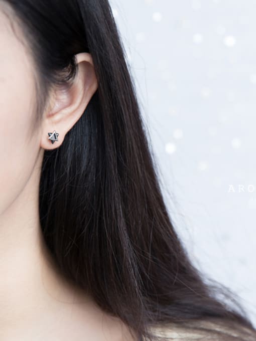 Rosh S925 silver simple triangle flexible zircon stud Earring 2
