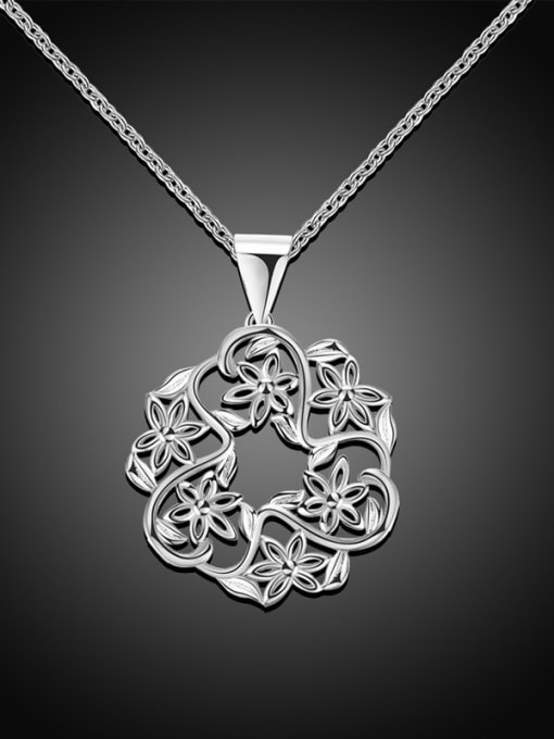 Platinum Women Exquisite Six Flowers Shaped Necklace