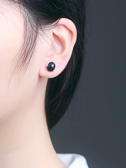 Peng Yuan Simple Black Carnelian stud Earring 1