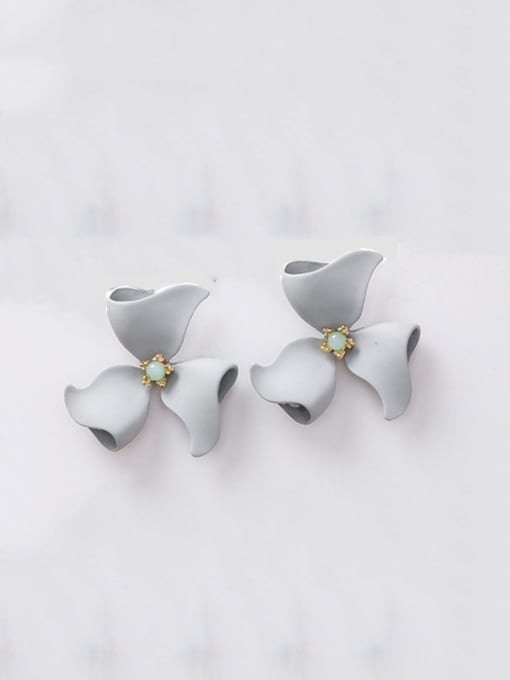 E-grey Alloy With Platinum Plated Simplistic Flower Stud Earrings