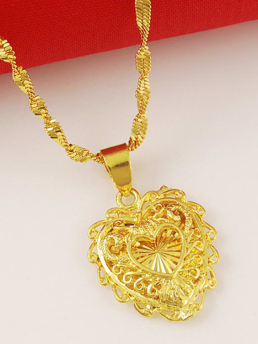 Yi Heng Da Delicate 24K Gold Plated Heart Shaped Copper Necklace 2