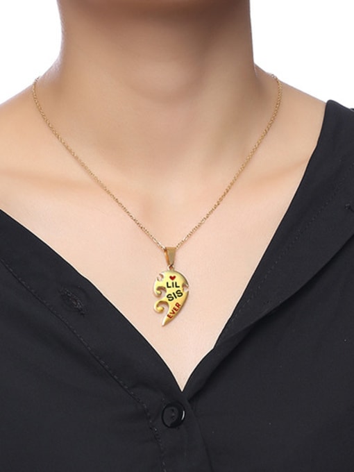 CONG Exquisite Gold Plated Heart Shaped Titanium Pendant 2