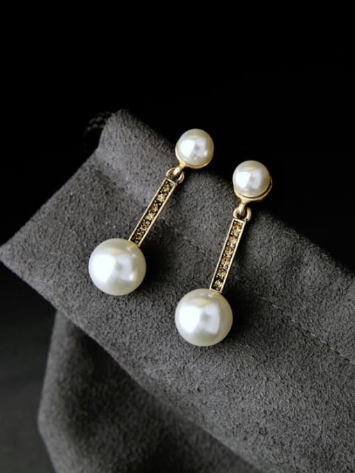 KM Fresh and Simple Artificial Pearl drop earring 3