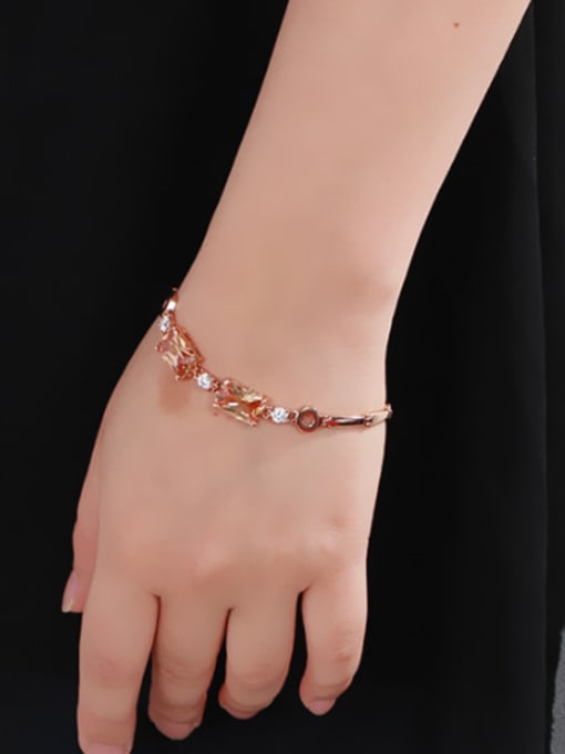 XP Copper Alloy Gold Plated Fashion Geometric Zircon Bracelet 1