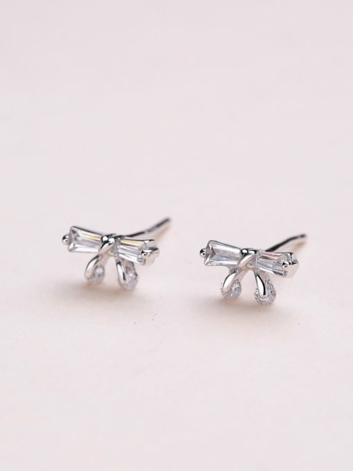White All-match Bowknlt Shaped Silver stud Earring