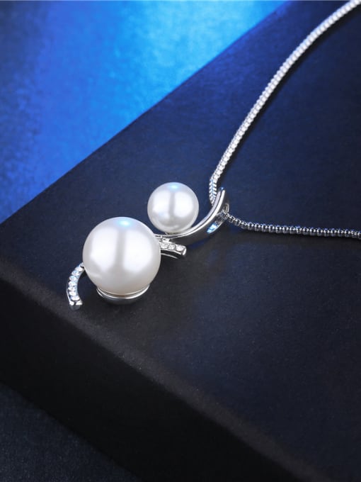 Platinum Elegant White Gold Plated Artificial Pearl Necklace