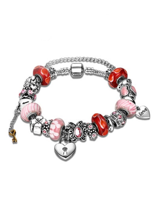 Ronaldo Exquisite Pink Heart Shaped Glass Stone Bracelet 0