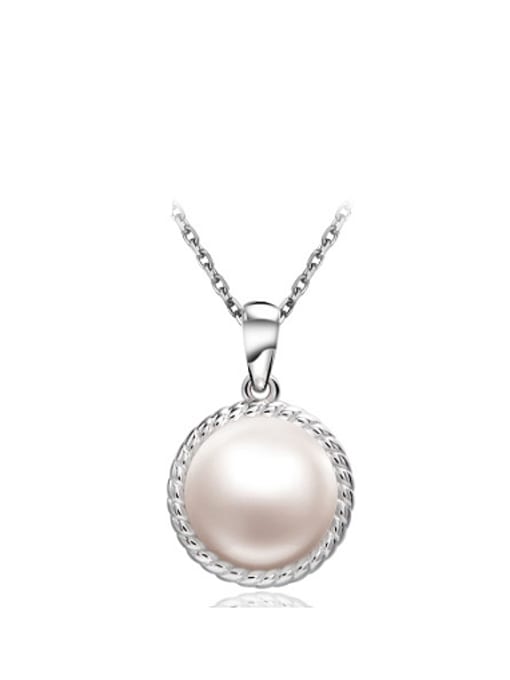 EVITA PERONI 2018 Freshwater Pearl Round Necklace 0