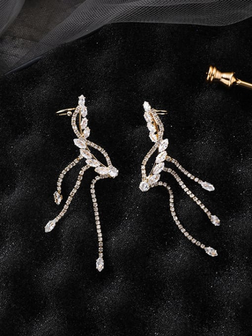 B ???? Alloy With Imitation Gold Plated Delicate Irregular Drop Earrings