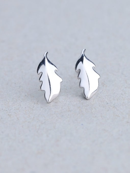 One Silver 2018 925 Silver Leaf Shaped stud Earring 2
