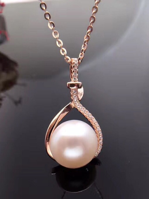 rose gold Simple Freshwater Pearl Necklace