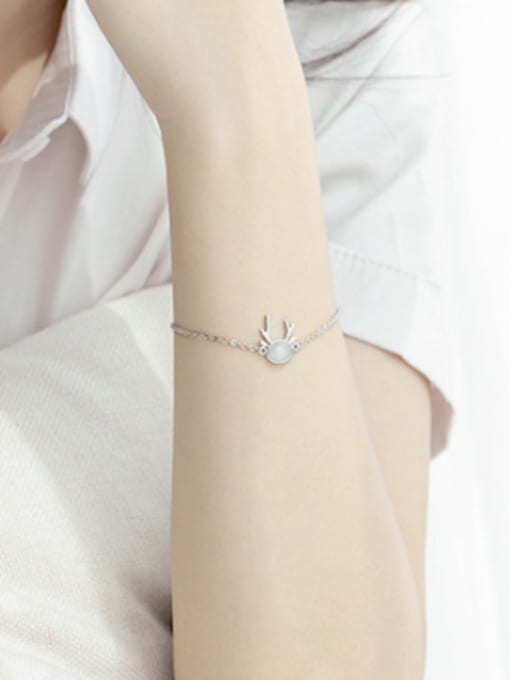 Peng Yuan Simple Oval Stone Silver Bracelet 2