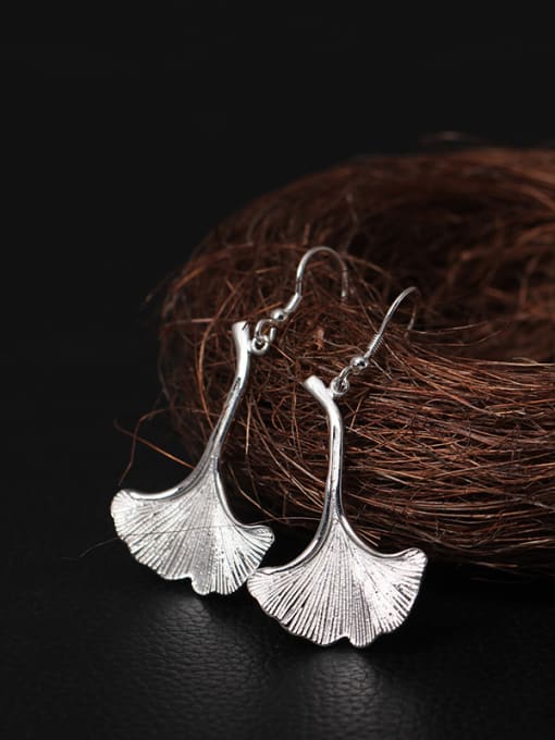 SILVER MI National Style Ginkgo Leave Drop hook earring