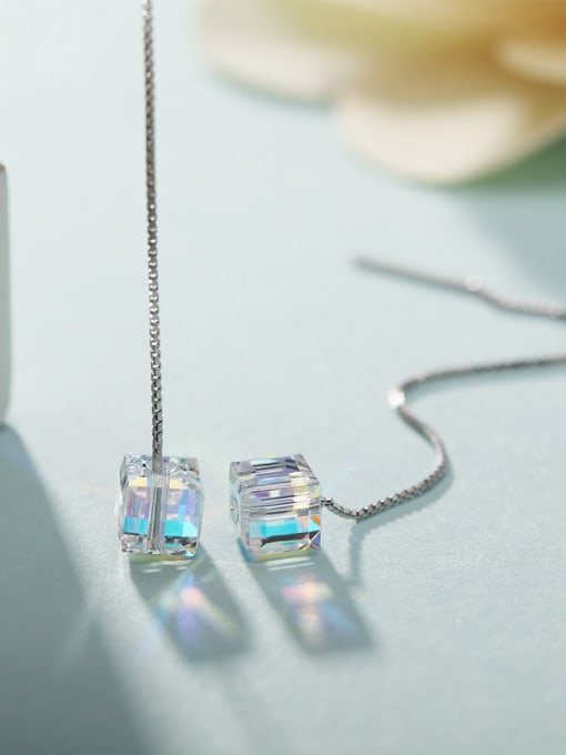OUXI Simple Cubic Crystal Line Earrings 3