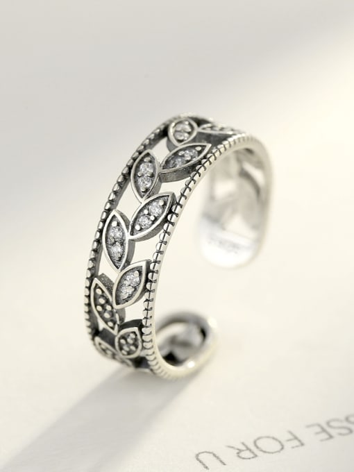 CCUI Sterling silver retro thai silver inlaid zircon leaves ring 0