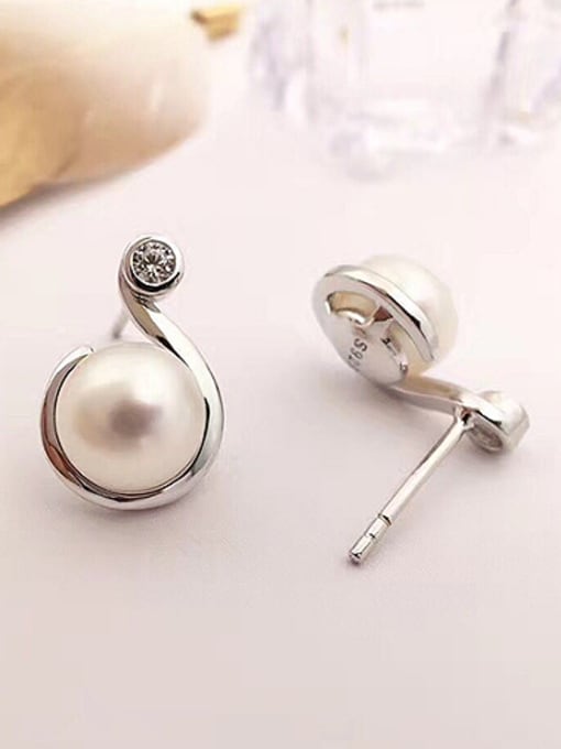 EVITA PERONI 2018 2018 Fashion Freshwater Pearl stud Earring 2