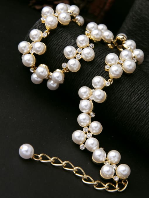 KM Elegant Artificial Pearls Women Necklace 1