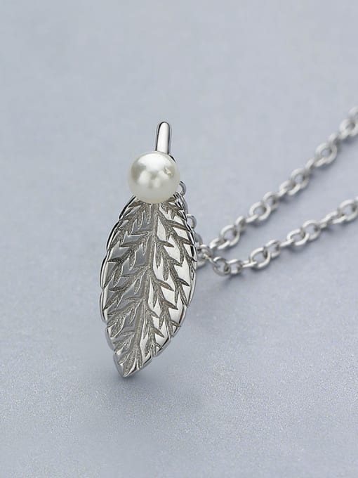 One Silver Leaf Pearl Necklace 0