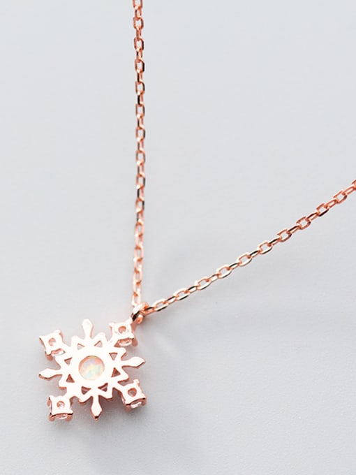 Rosh Christmas jewelry:Sterling silver zricon snowflake synthetic opal necklace 3