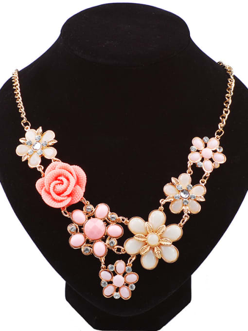 pink Fashion Resin-covered Flowers Gold Plated Alloy Necklace