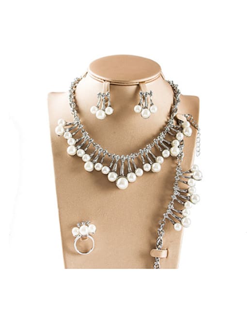 white 2018 Artificial Pearl Rhinestones Four Pieces Jewelry Set