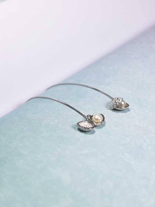 Peng Yuan Personalized Tiny Opening Shell Pearl 925 Silver Line Earrings 2