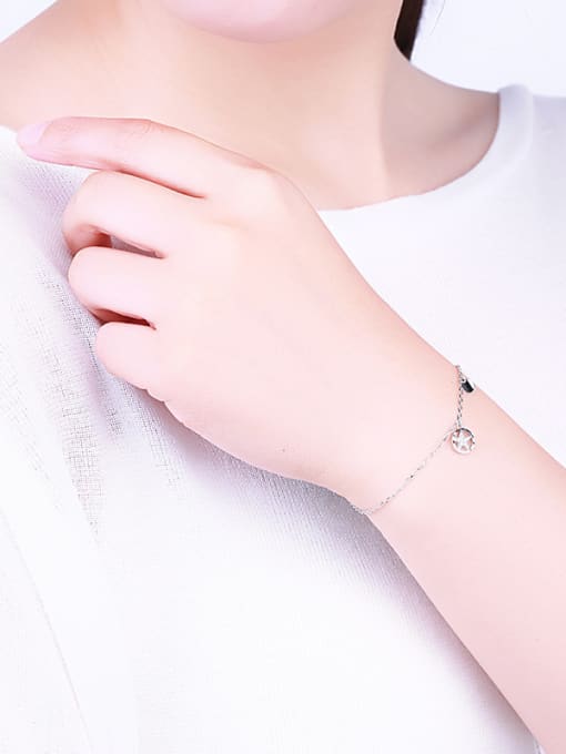 One Silver Women Exquisite Star Shaped Bracelet 1