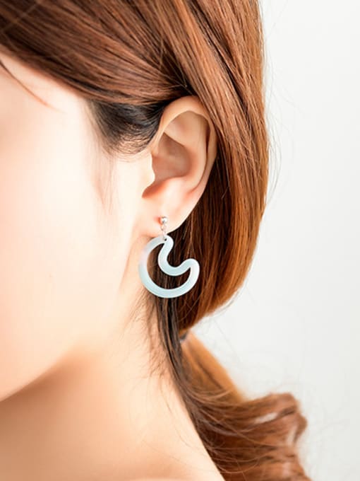 Peng Yuan Fashion Asymmetrical Moon 925 Silver Stud Earrings 1