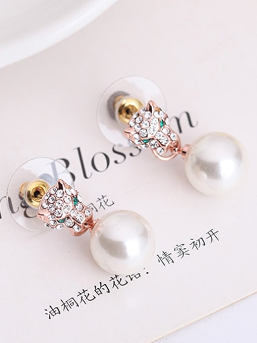 BESTIE Alloy Rose Gold Plated Leopard Head Artificial Pearl and Rhinestones Two Pieces Jewelry Set 2