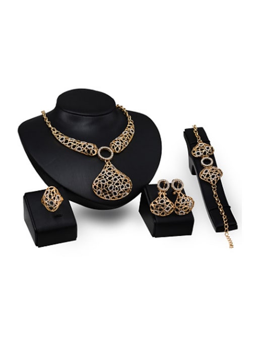 BESTIE 2018 2018 2018 2018 2018 2018 Alloy Imitation-gold Plated Vintage style Rhinestones Hollow Four Pieces Jewelry Set 0