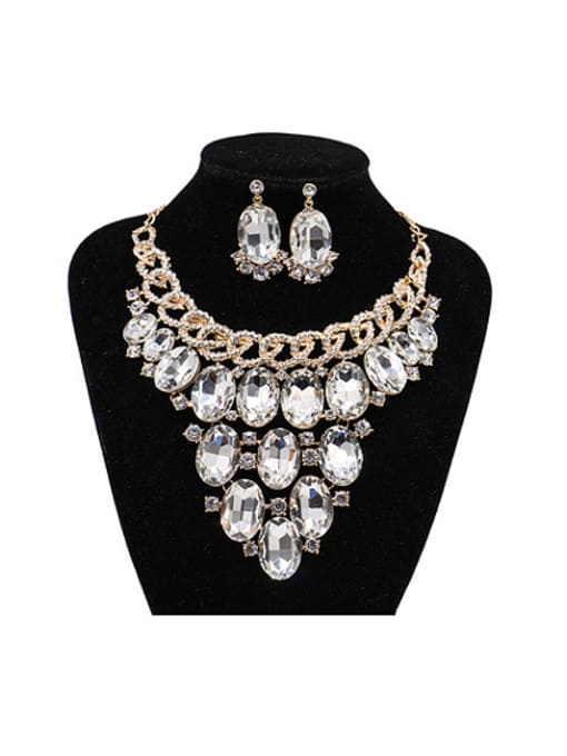 Lan Fu 2018 2018 Exaggerated Oval Glass Rhinestones Two Pieces Jewelry Set