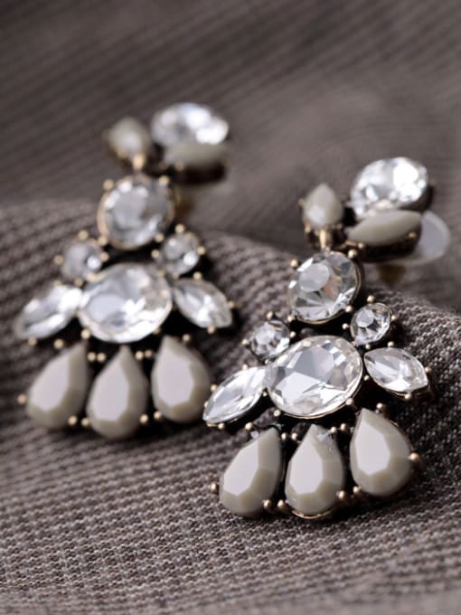 KM Retro Western Style Artificial Stones Drop Chandelier earring 2